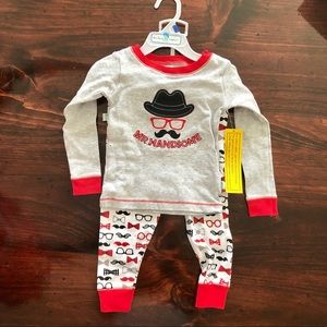 Kids 2T pjs